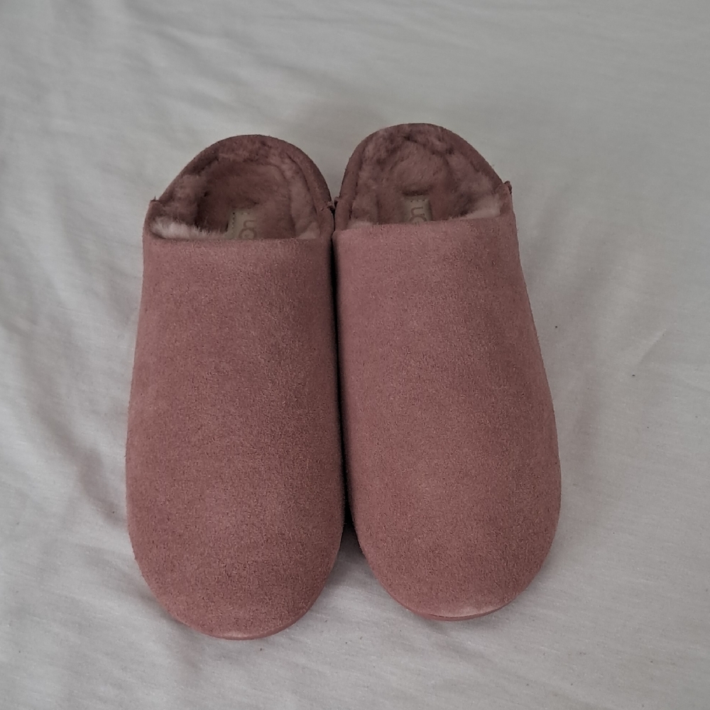 Ugg Elea Suede‎ Slipper. Woman's Size 8. Dusty Rose.
